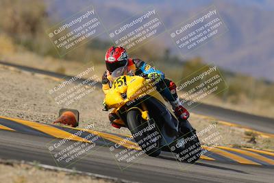 media/Dec-17-2022-SoCal Trackdays (Sat) [[224abd9271]]/Turn 7 Set 2 (1140am)/